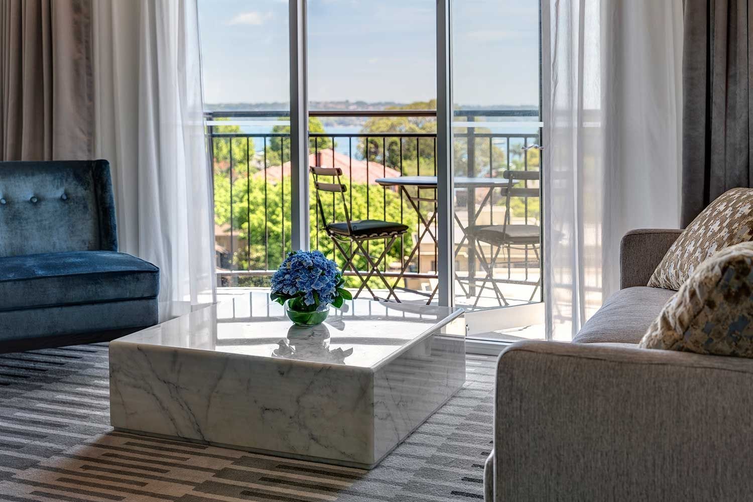 bay-view-executive-suite-intercontinental-sydney-double-bay-2-55919-1.jpg